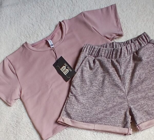Conjunto Short Y Camiseta Corta